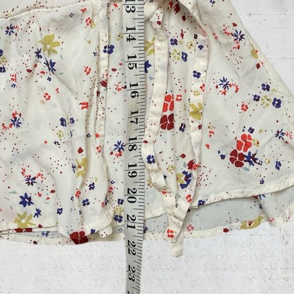 Anthropologie Meadow Rue Bon Voyage Blouse Size 4 Floral Wrap Top Boho Feminine - Picture 11 of 13